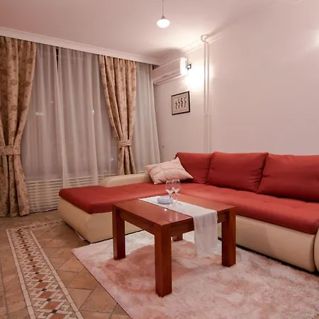 Novak Apartment *