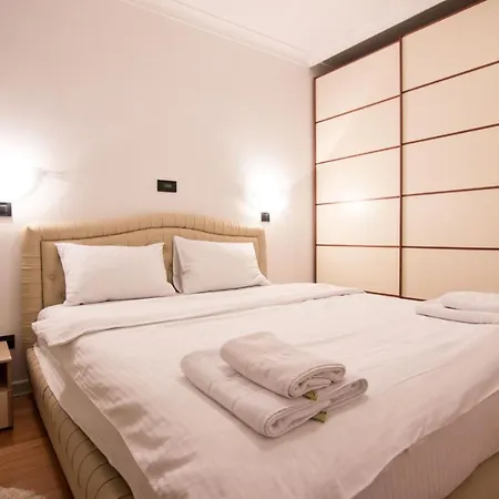 Novak Apartment *